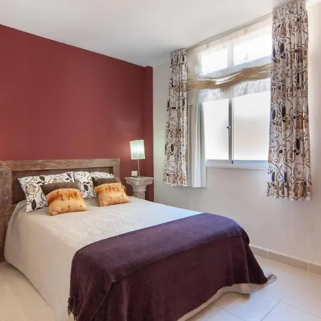 Feriehus Penthouse Duplex Avenida 1a011 *